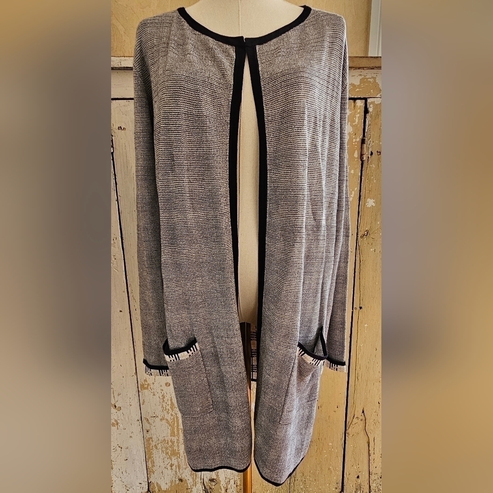 Leo & Ugo French Designer Cuffed Plaid Sleeve Duster Cardigan-Size 2